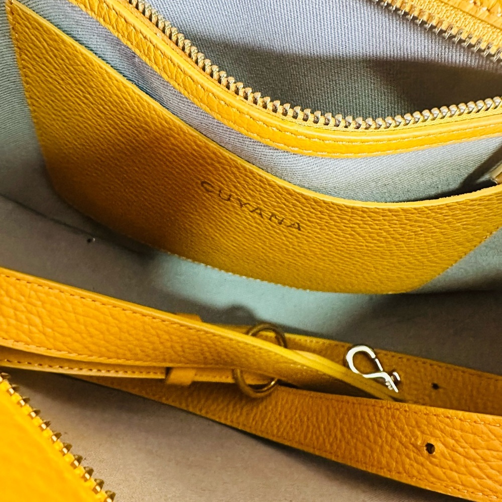 Cuyana Semi-Circle Leather Shoulder Bag • Mango / Yellow - Picture 7 of 8